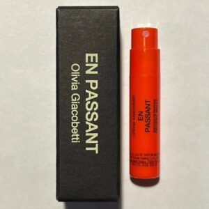 Frederic Malle En Passant Eau de Parfum for Women – 0.04 oz
