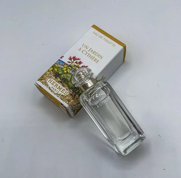 Hermes Un Jardin A Cythere Eau de Toilette for Unisex, 0.25 oz