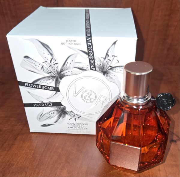 Viktor & Rolf Viktor & Rolf Flowerbomb Tiger Lily Eau de Parfum for Women – 3.4 oz