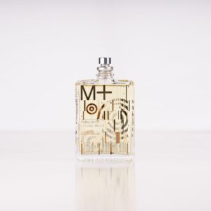 Escentric Molecules Molecule 01 + Guaiac Wood for Unisex